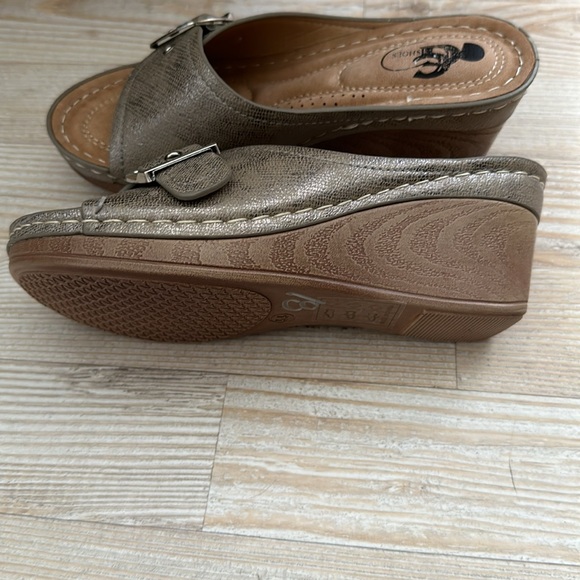 Slide sandals - Picture 3 of 4